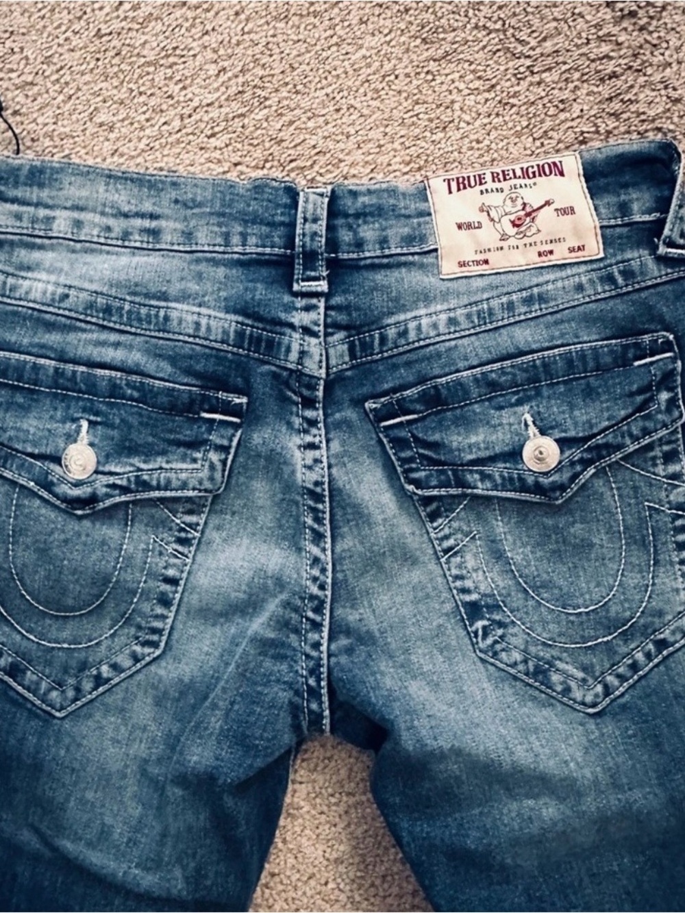 True Religion “Ricky” Relaxed Straight Jeans - Size 31  NWT